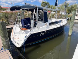 32' Marlow-hunter 2016