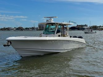 35' Boston Whaler 2015