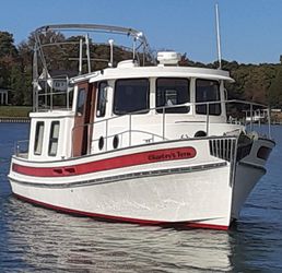 32' Nordic Tug 1998