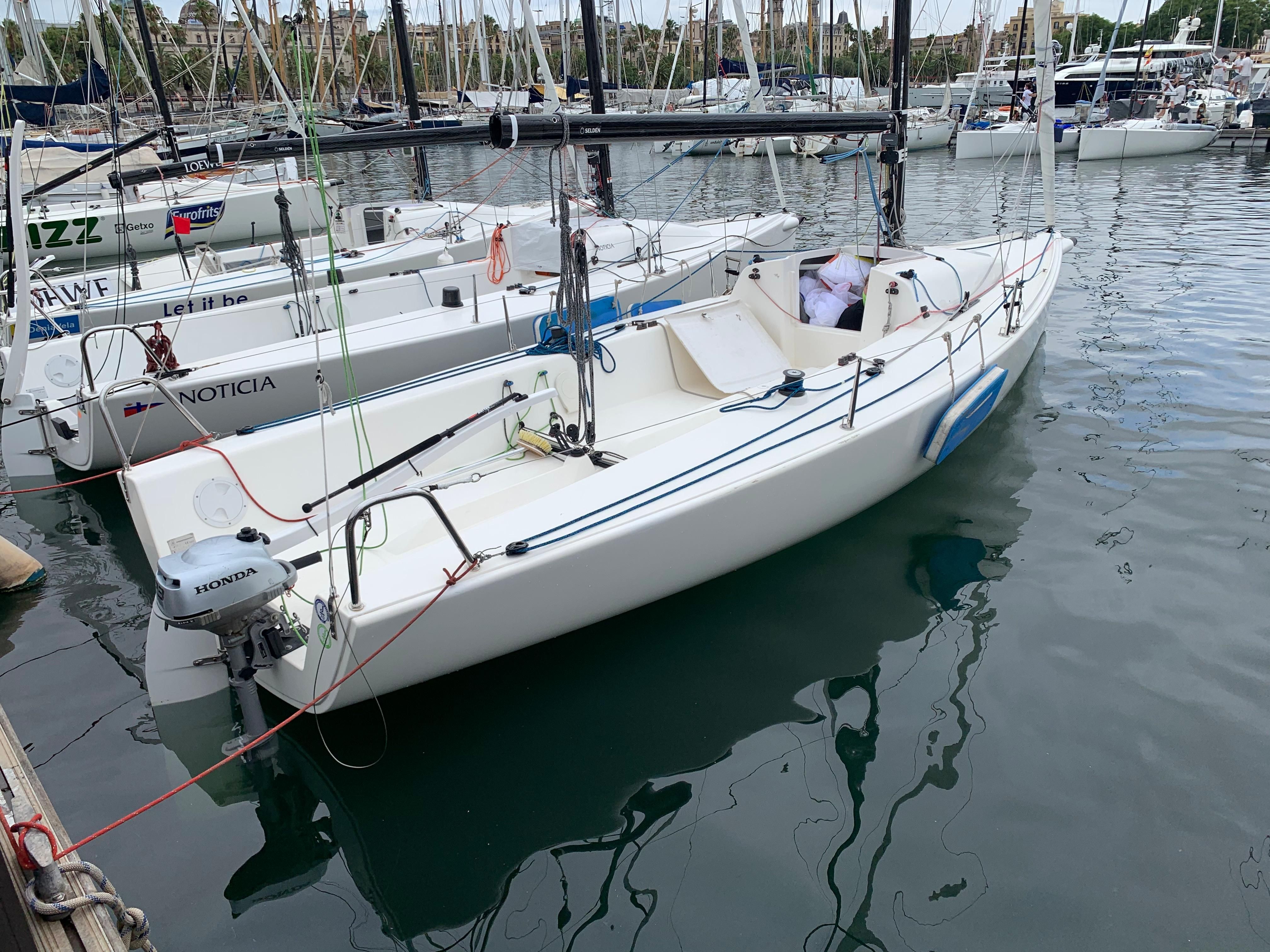 j70 sailboat price