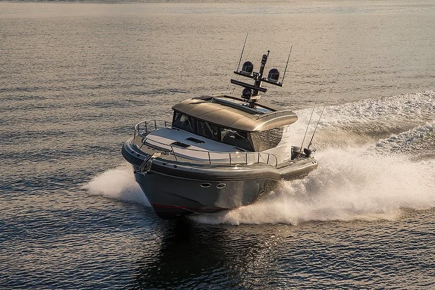 2021 Tactical Custom Boats T40 Express Yacht Express Cruiser For Sale