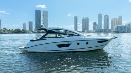 40' Beneteau 2017