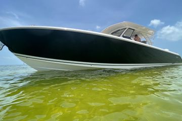 43' Pursuit 2019