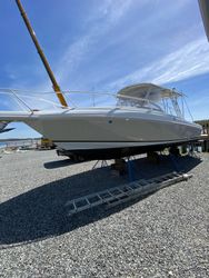 33' Intrepid 1997