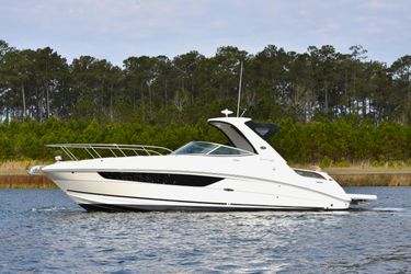 31' Sea Ray 2016