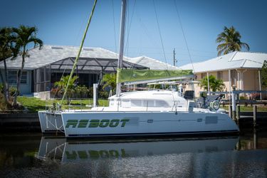 38' Lagoon 2009