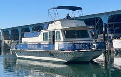 Harbor Master 470 Flybridge