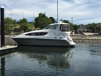 Sea Ray 40 Motor Yacht