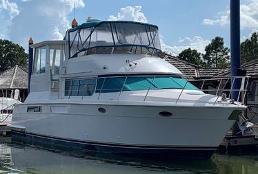 Carver 500 Cockpit Motor Yacht