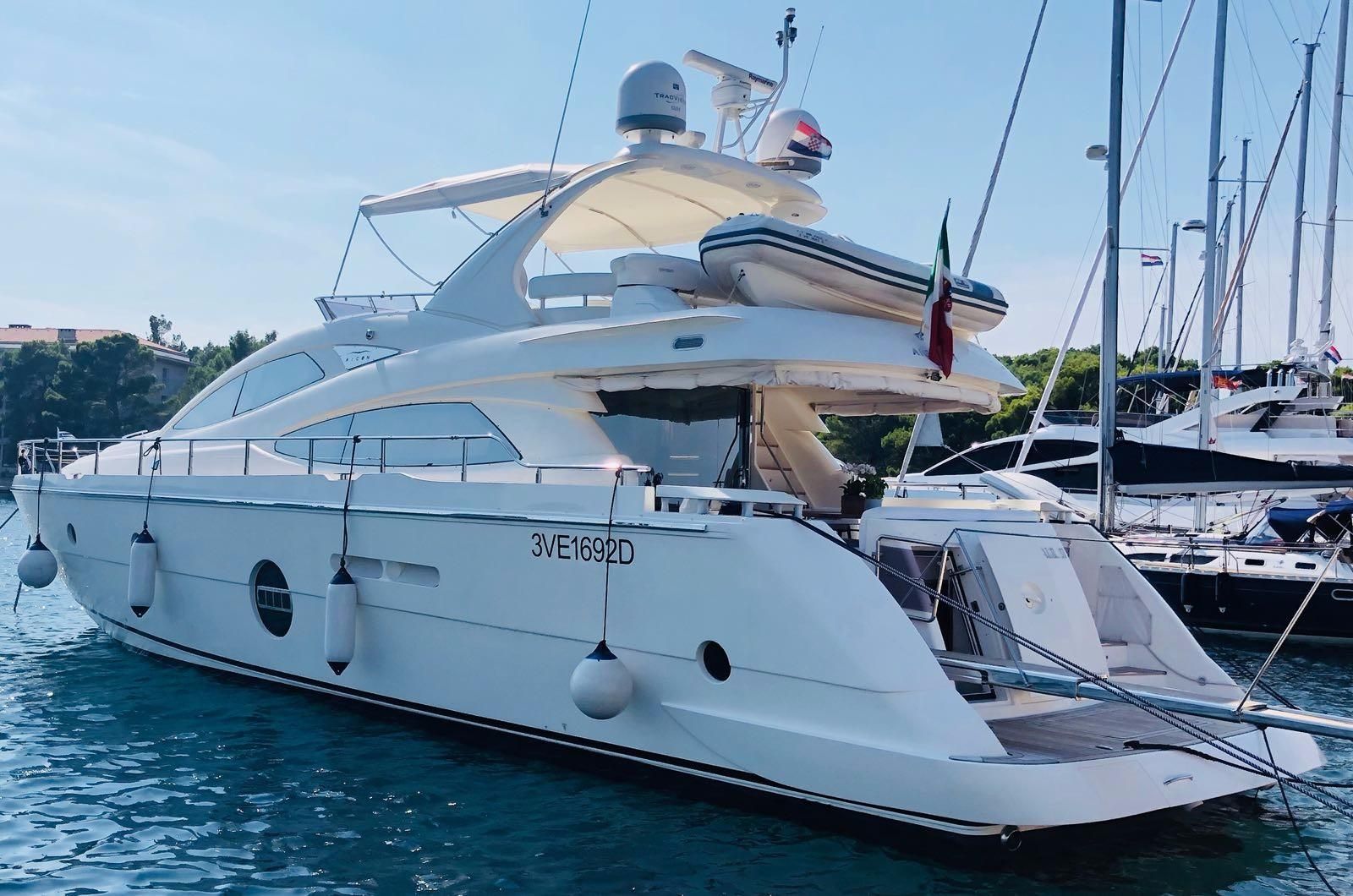 aicon 64 yacht for sale