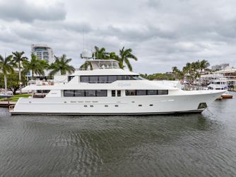 130' Westport 2004