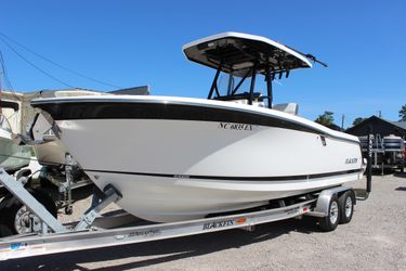25' Blackfin 2022