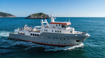 130' Ocean King 2027