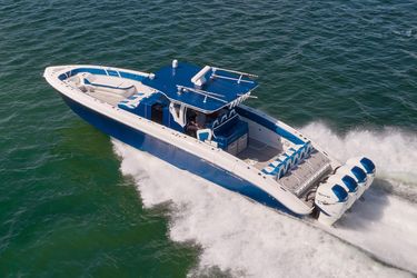 43' Midnight Express 2019