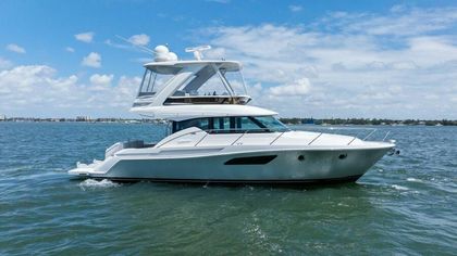 44' Tiara Yachts 2017