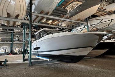 37' Regal 2022