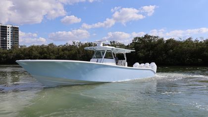 39' Yellowfin 2025