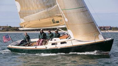 Lyman-Morse e Sailing Yachts e33