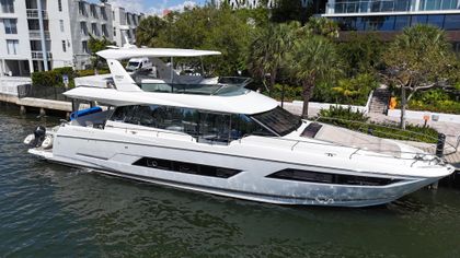 70' Prestige 2018