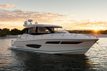 39' Regal 2020