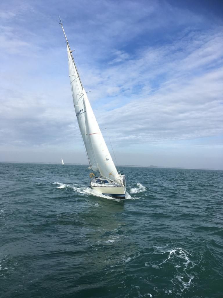 x102 sailboat