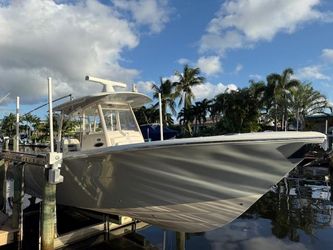 32' Cobia 2018