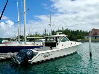 39' Pursuit 2009