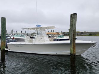 28' Regulator 2014
