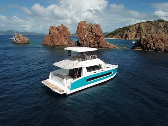 37' Fountaine Pajot 2019