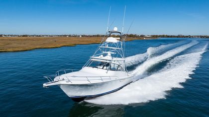 42' Viking 2014