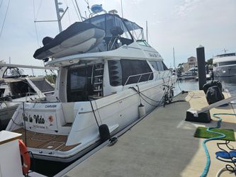 54' Carver 2000