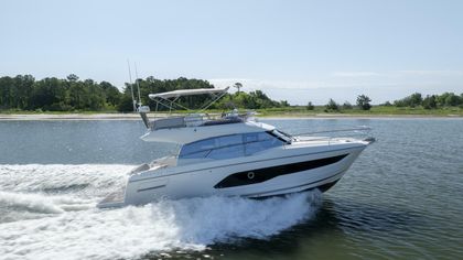 42' Prestige 2024