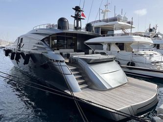 92' Pershing 2012
