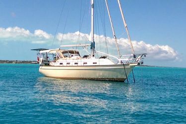 37' Island Packet 2006