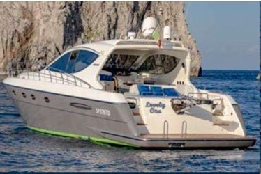 55' Uniesse 2005