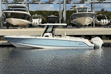 28' Boston Whaler 2023