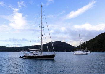54' Hylas 2009