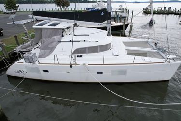 38' Lagoon 2018