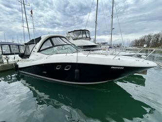 33' Sea Ray 2010