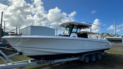 34' Boston Whaler 2022