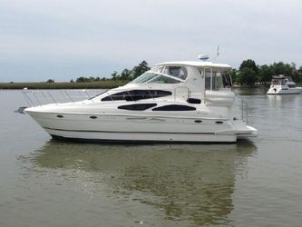 40' Cruisers Yachts 2004