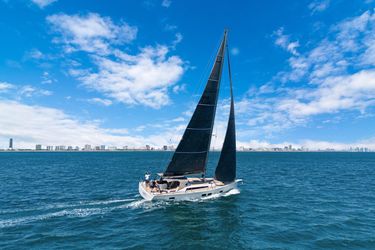52' Grand Soleil 2017