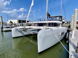 42' Lagoon 2019