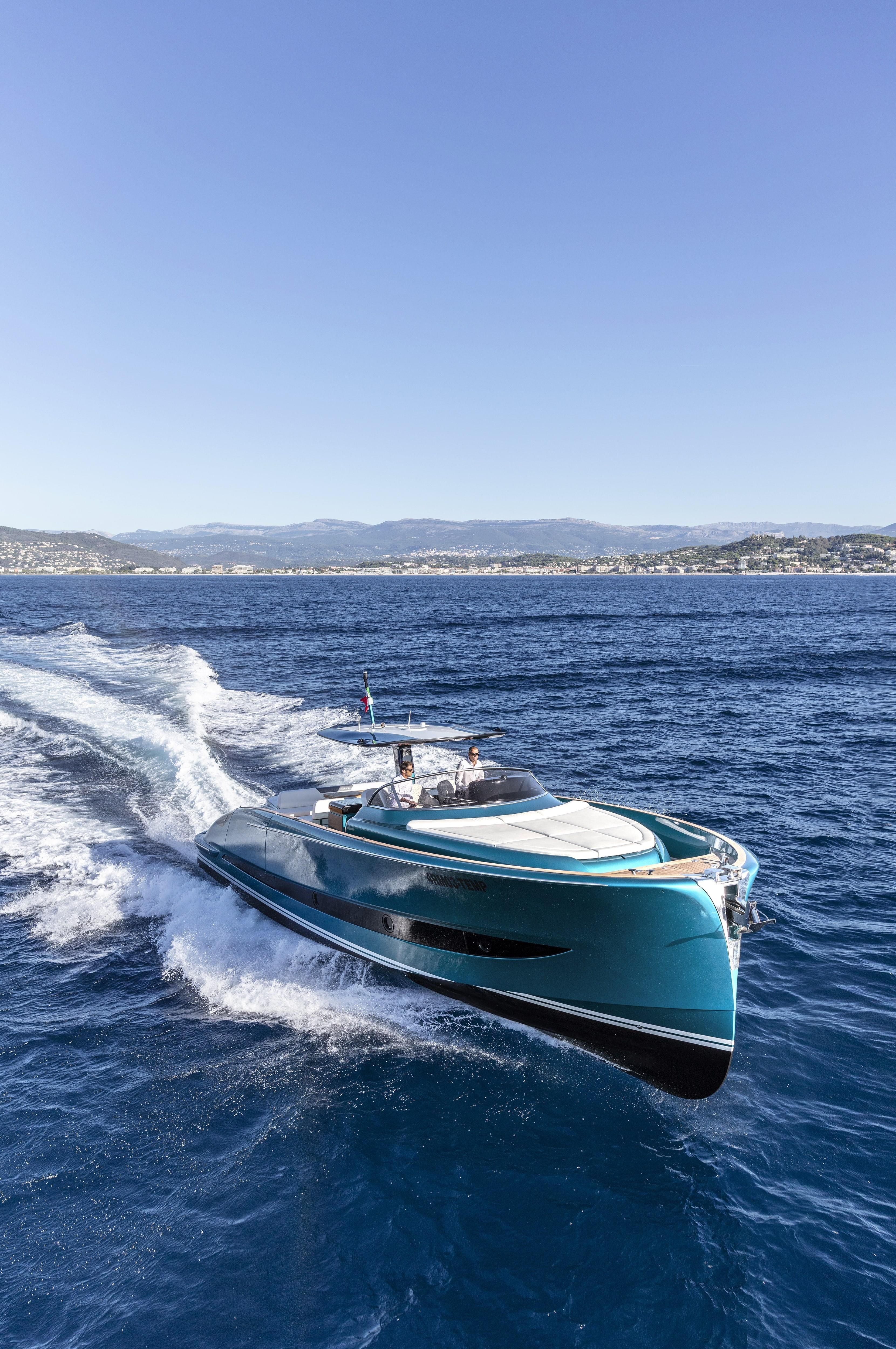 solaris motor yacht for sale