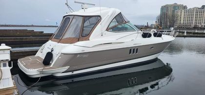 42' Cruisers Yachts 2008