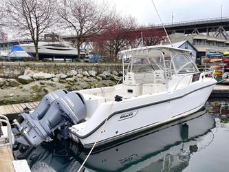 32' Boston Whaler 2006