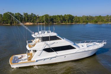 70' Hatteras 2003 Yacht For Sale