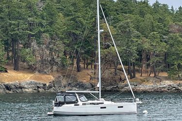 38' Beneteau 2022