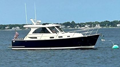 32' Legacy 2009