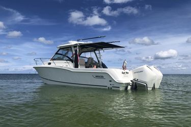 28' Boston Whaler 2019